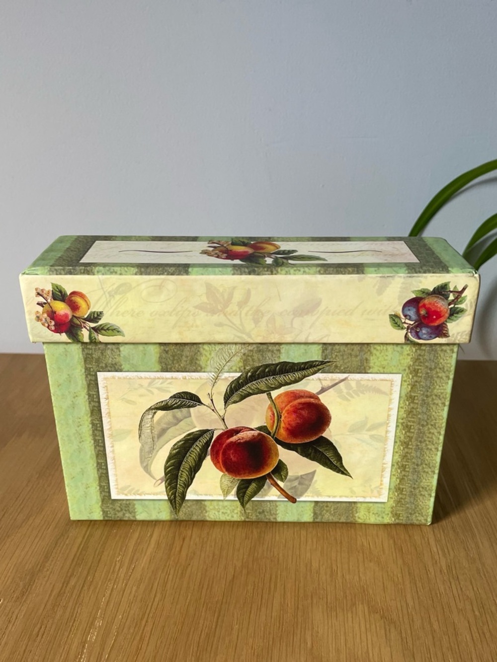 Decorative Peach Fruit Motif Recipe Keepsake Box with Recipe Cards